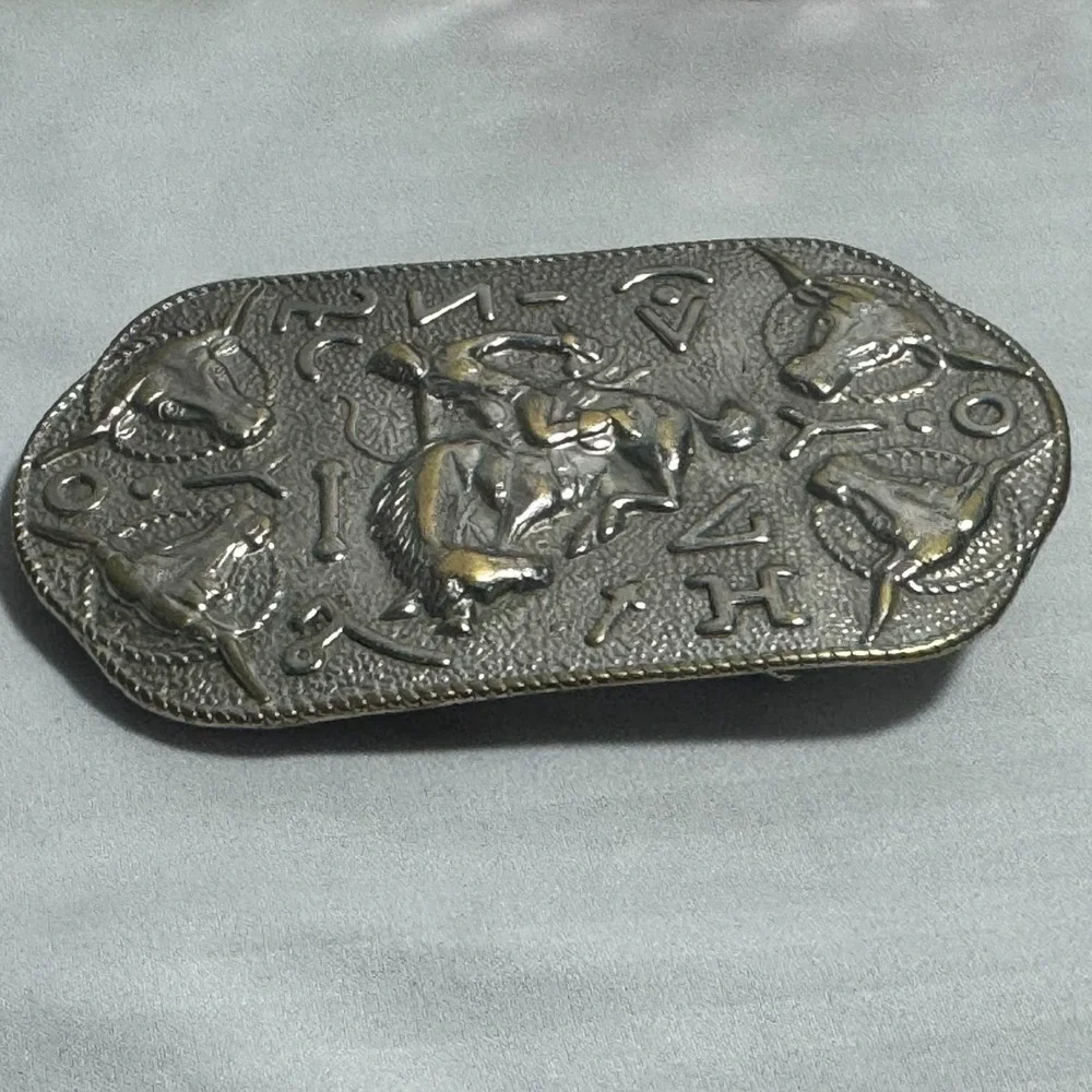 Cowboy Bronco Longhorn Steer Branding Old Style Back Vintage Antique Belt Buckle